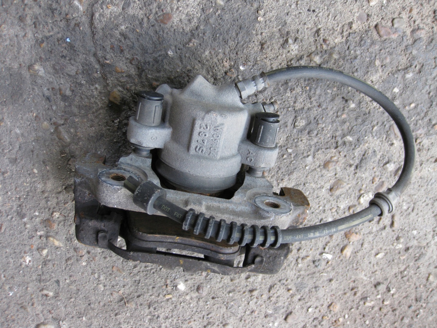 BMW F20 1.6i 14R caliper brake left front