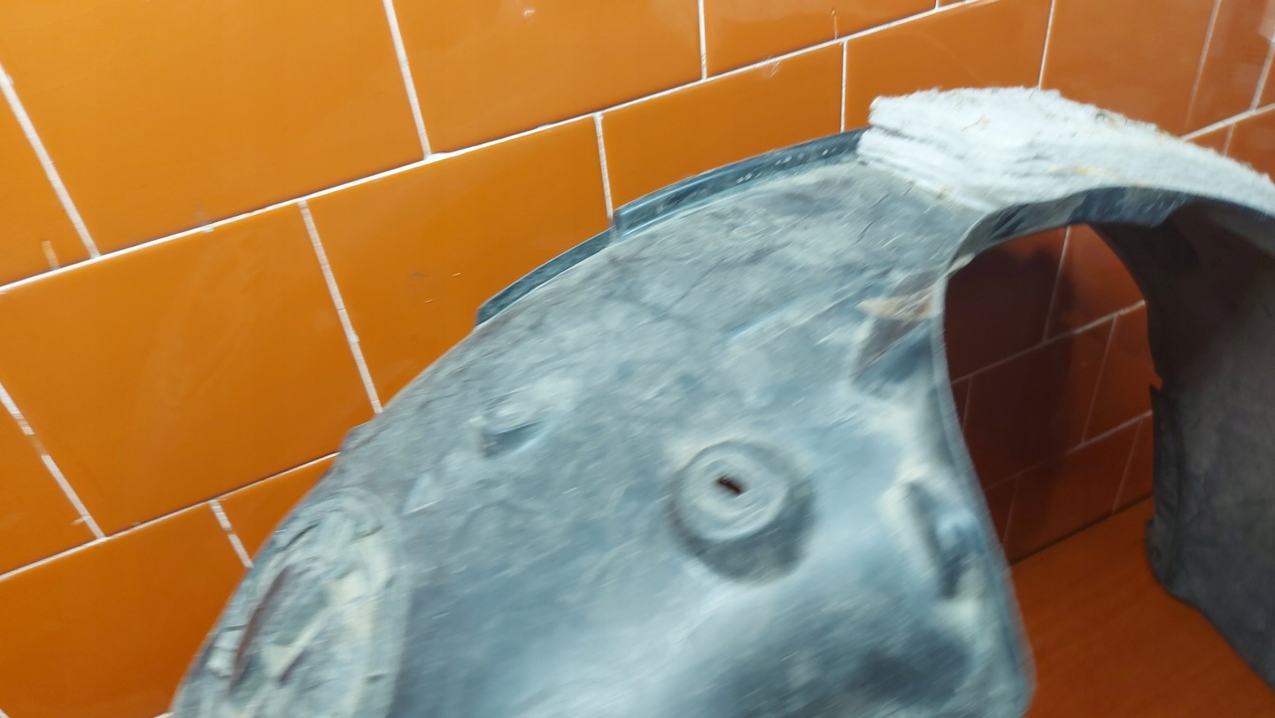 mudguard right front SKODA KAMIQ SCALA 19