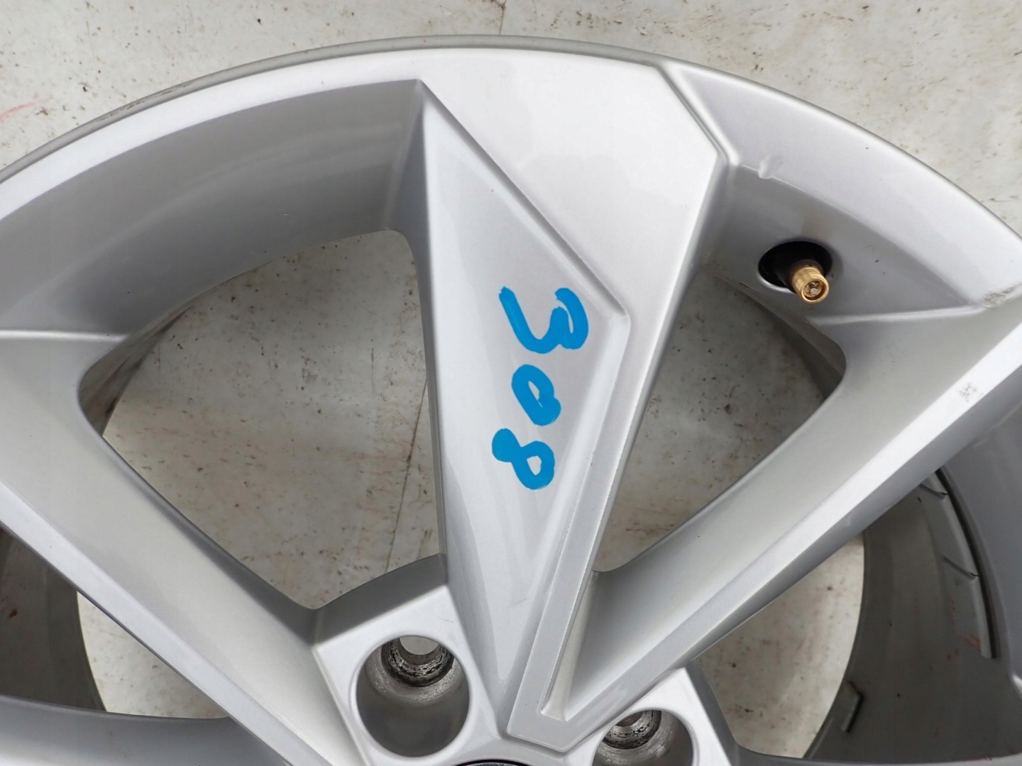 SKODA CITIGO disk 6Jx16 16" ET43 1ST601025J