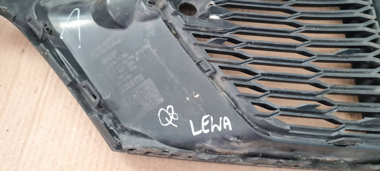 SQ8 4M Q8 grid of a bumper left left front SLINE 4M8807681A