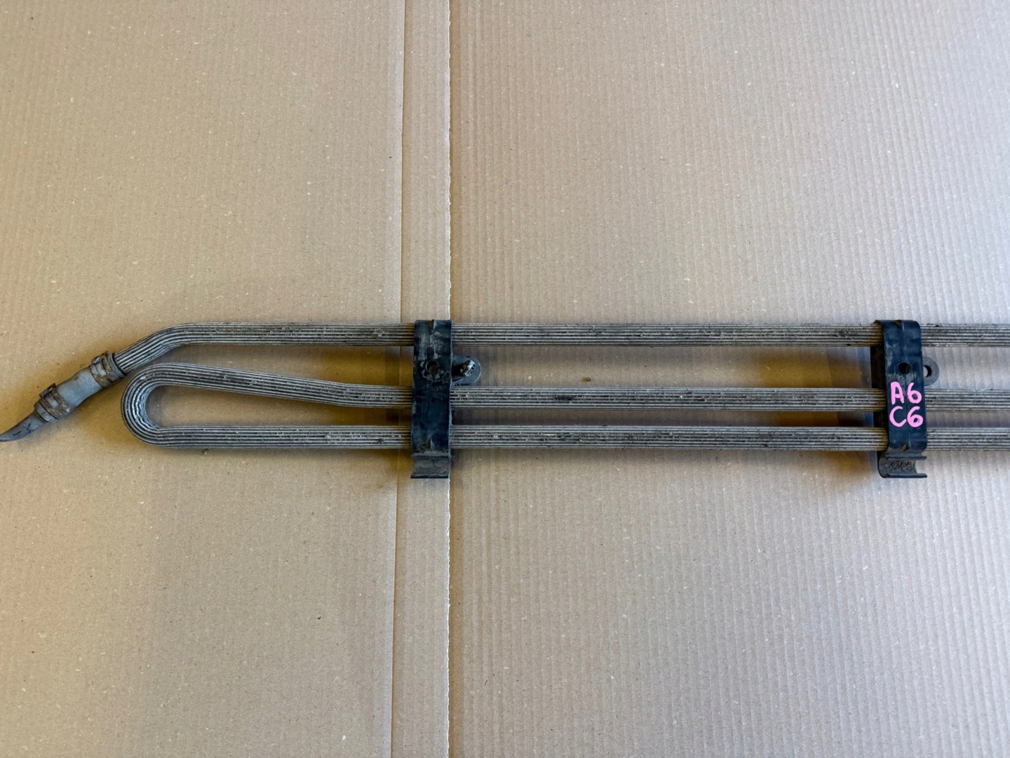 AUDI A6 C6 2.7 3.0 TDI Radiateur / refroidisseur Carburant 4F0203572E