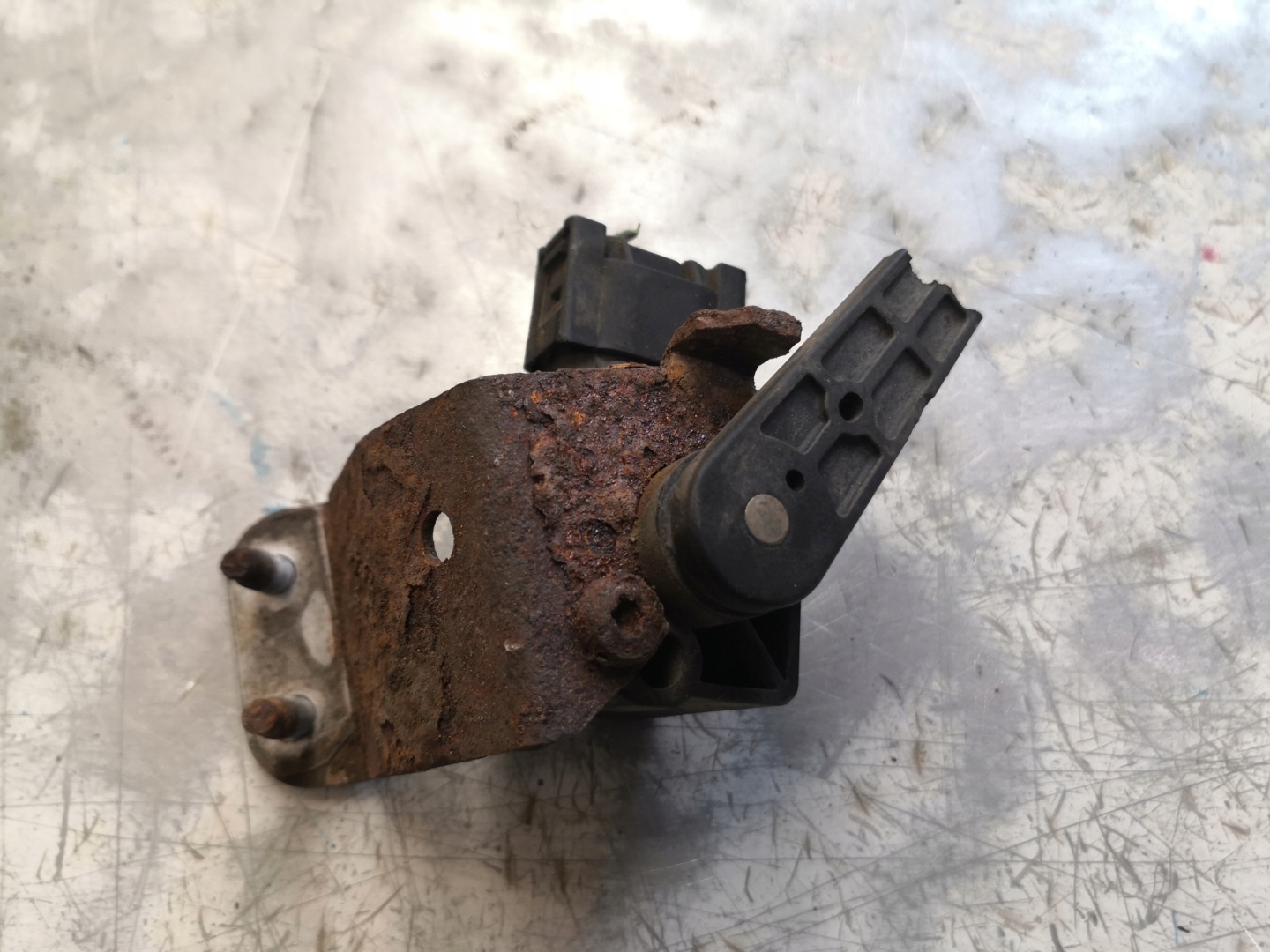 Sensor POZIOMOWANIA Leuchten VOLVO S80