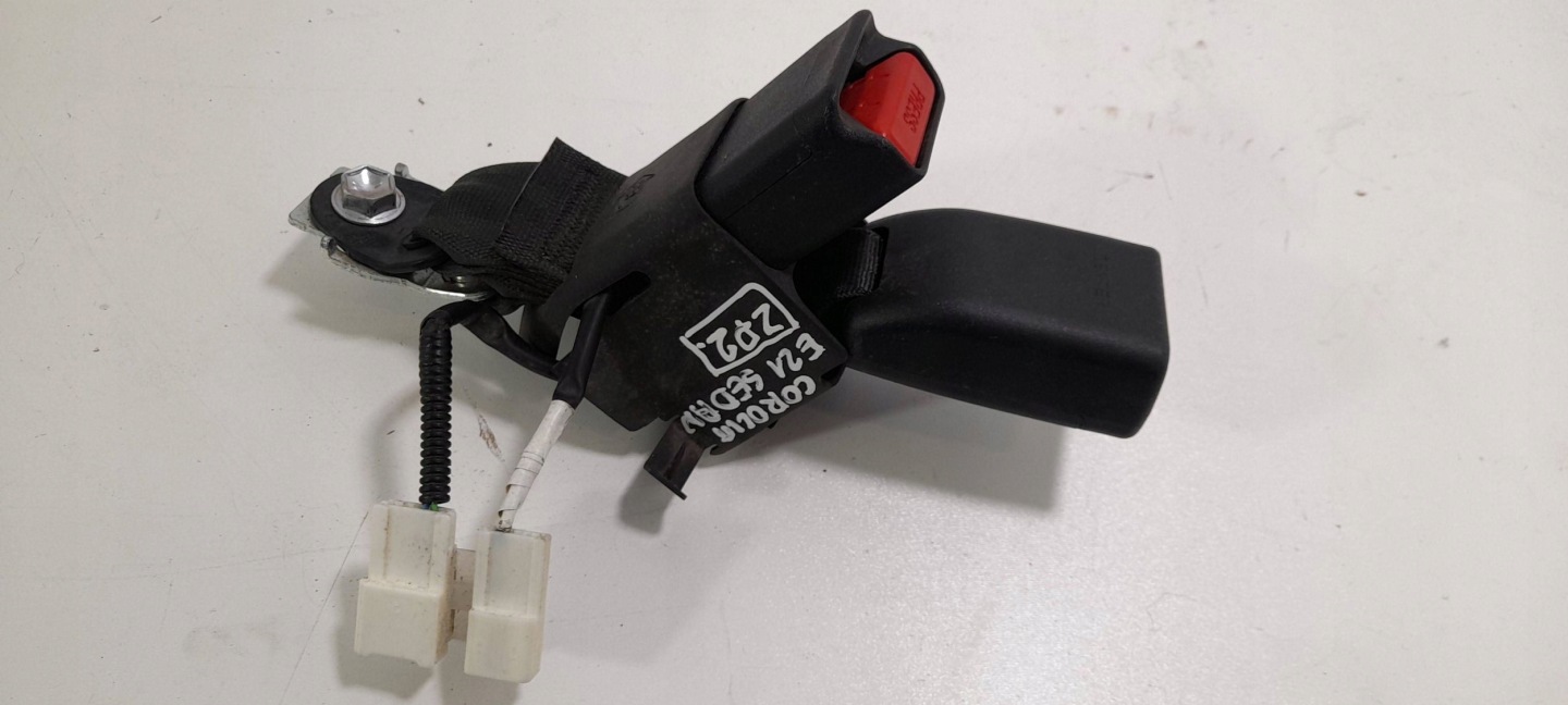 Toyota Corolla E21 Berline Fixation arbre ceintures sécurité Arrière (ZP2)