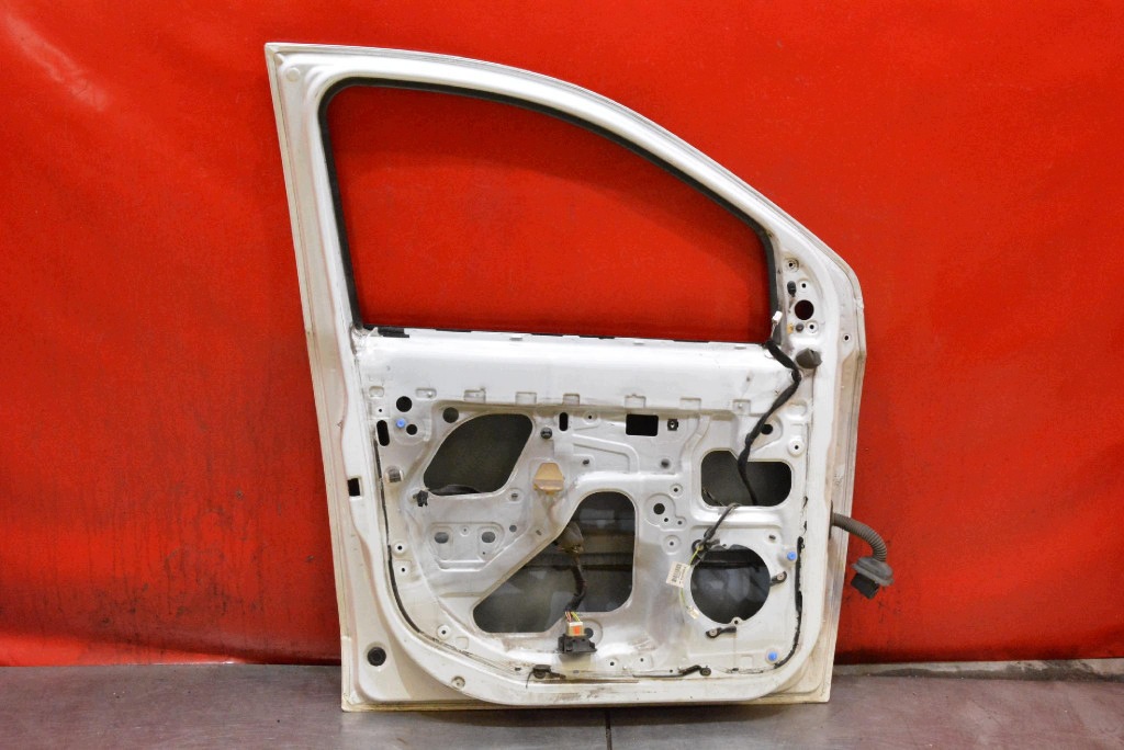 door left front front BIALE DACIA DOKKER 12-17