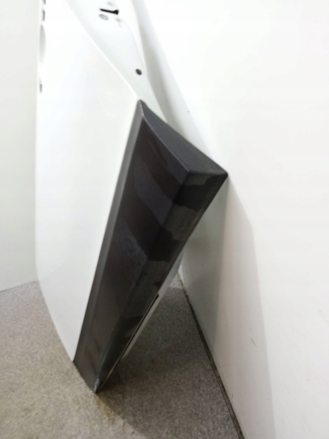 door left front DV369 Renault Scenic III (2009- )