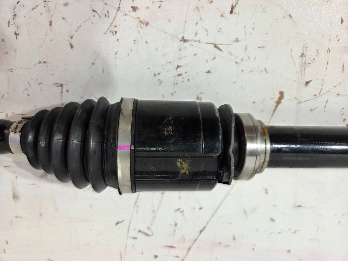Alfa Romeo Tonale 1,3 GSE T4 semi-axis front right (P772)