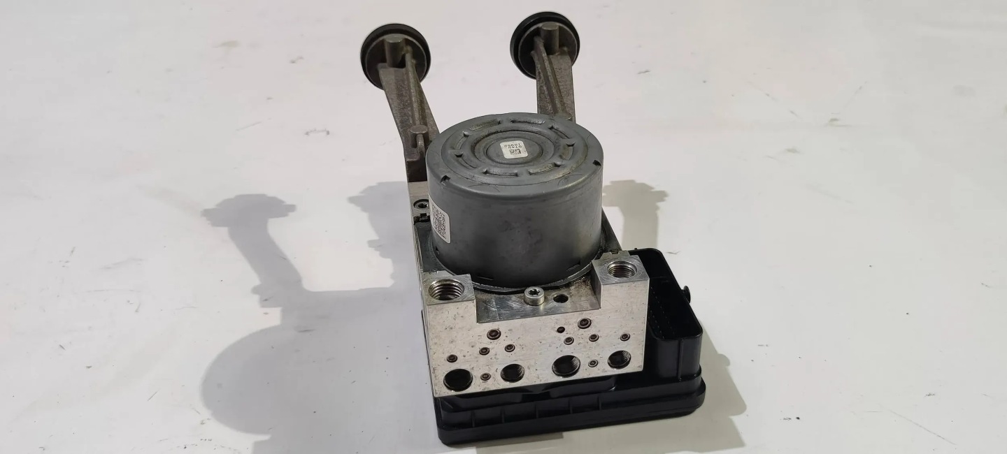 brake booster control unit ABS Dodge Charger Challenger 2015