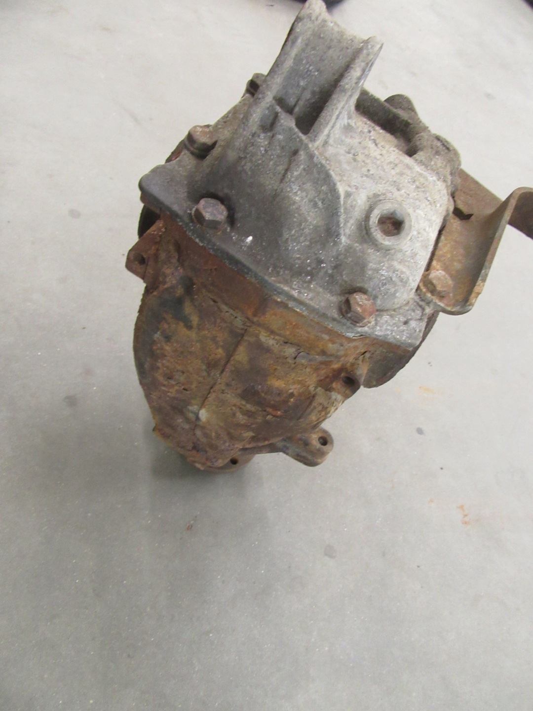 differential diff differential BMW 3 e46 1.8 2.0 m47n 2.47 duza glowa