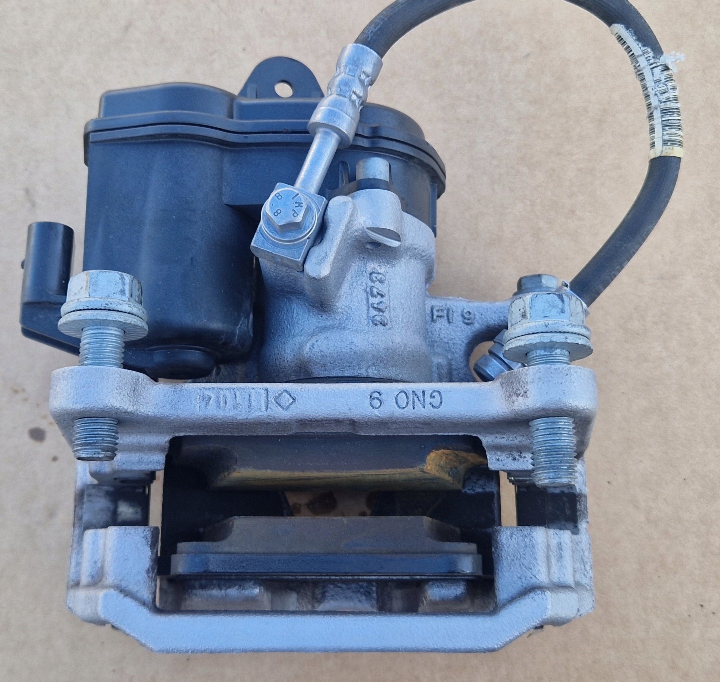 caliper brake rear part AUDI A4 B9 AUDI A5 8W0405CF left as new