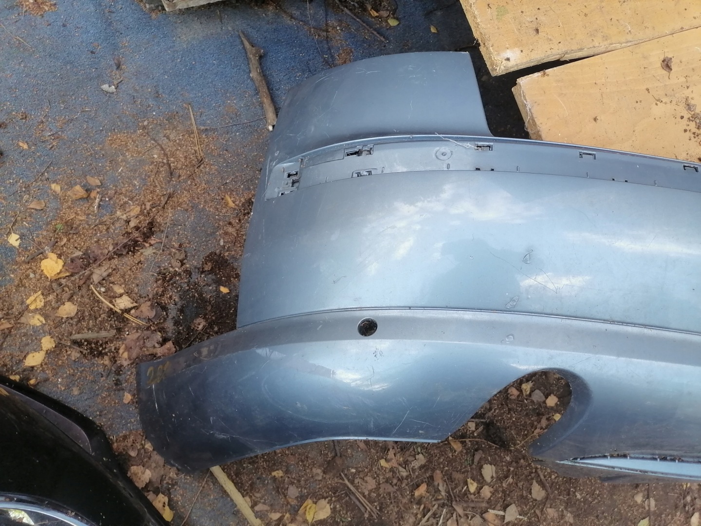 branik stražnji dio AUDI A8 D3 PDC 4E0807511A