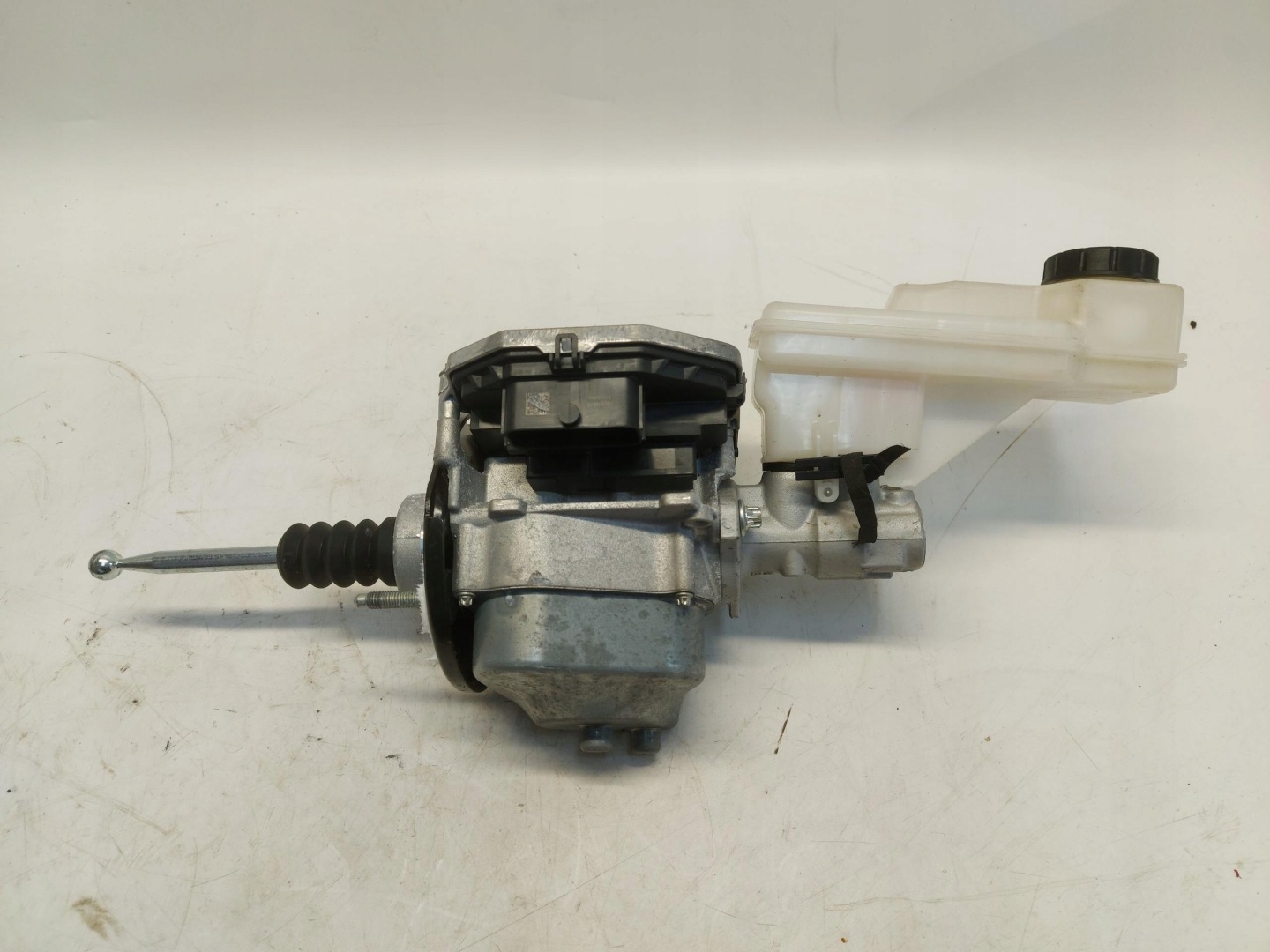 Audi Q4 40 E-TRON pump servo brake oryg 1ec614105bc