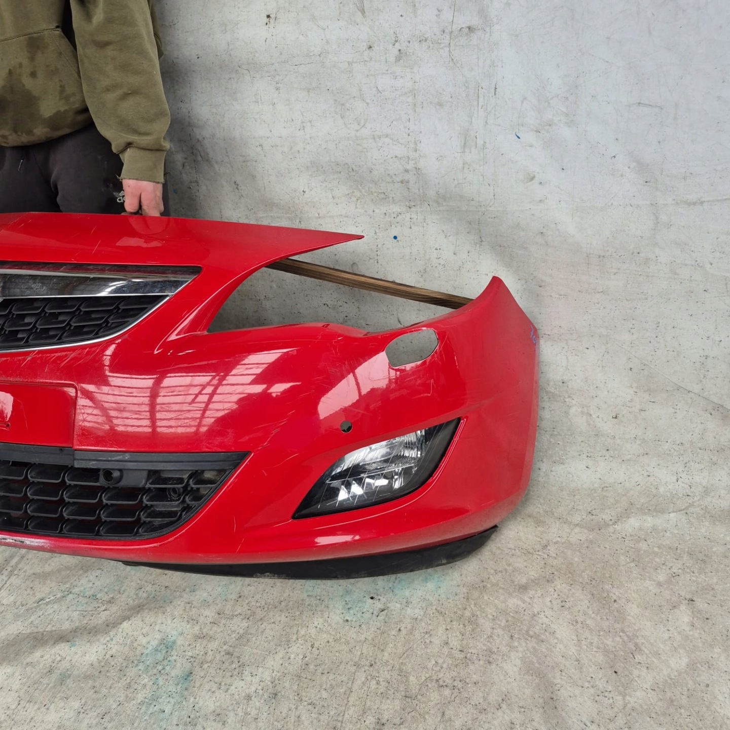 OPEL ASTRA IV 4 J 09-12 bumper front front PDC SPR