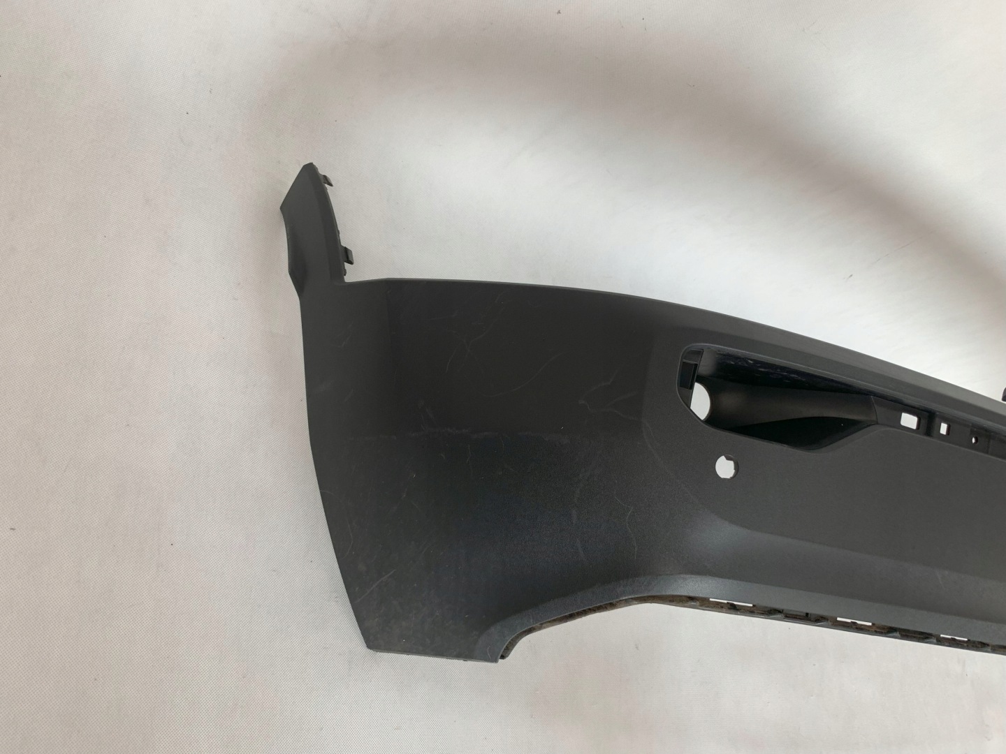 Spoiler bumper rear Volvo XC40 17r PDC 31449333 05.25