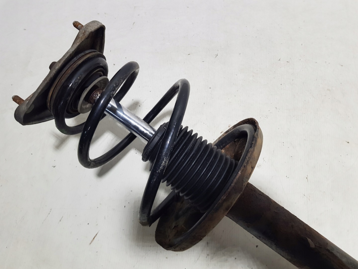 shock absorber front left PORSCHE BOXSTER 986