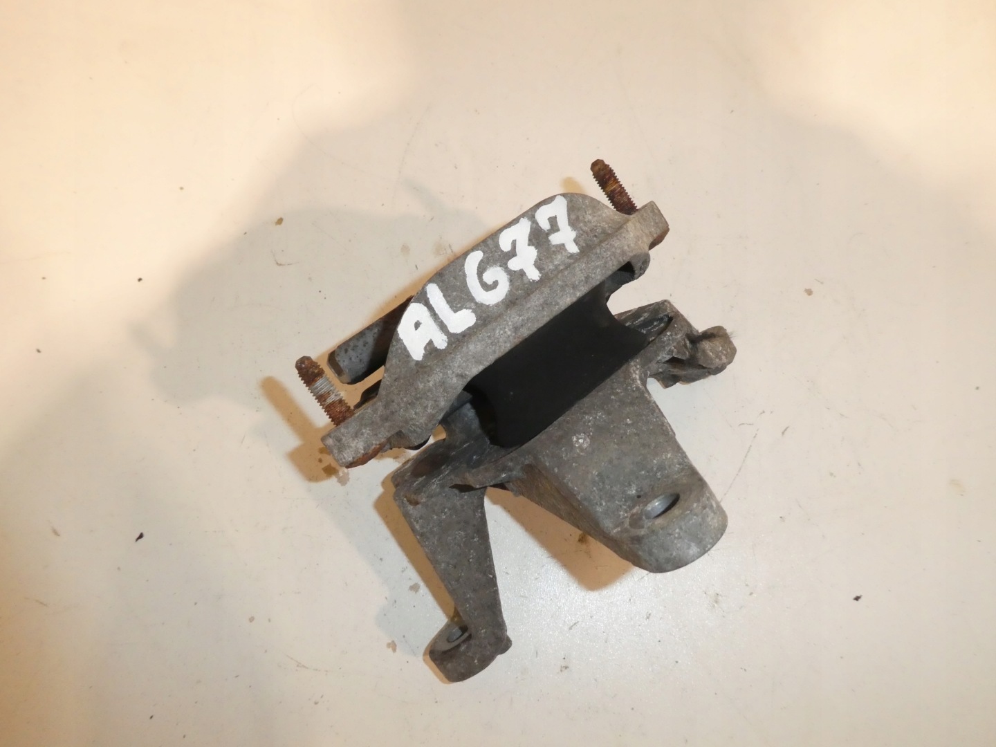 holder gearbox mounting AUDI A4 A5 8K0399115R