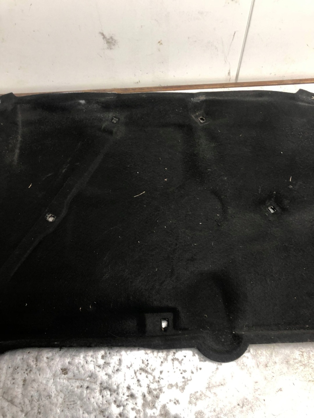 Insonorisation du capot VW BORA 1J0863835F