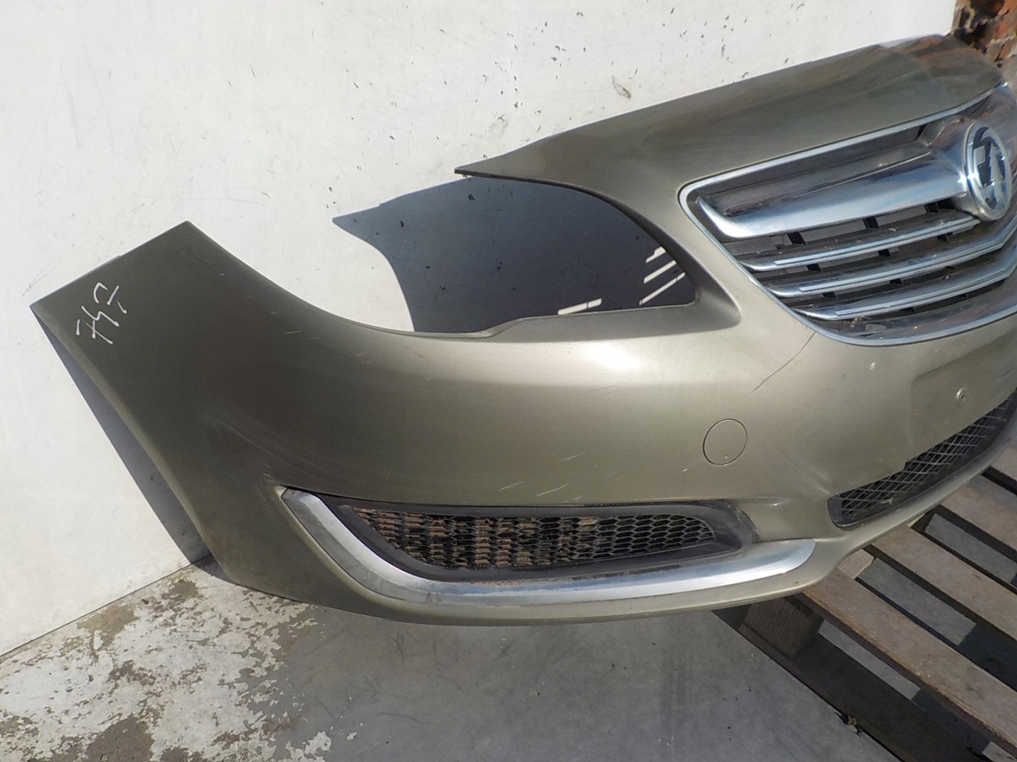 747 OPEL INSIGNIA A LIFT nárazník předek přední