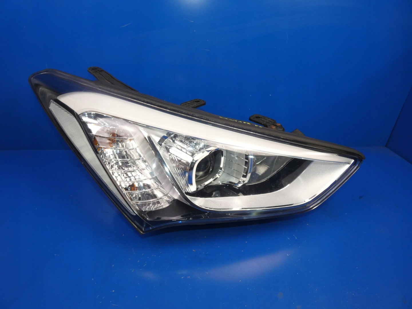 HYUNDAI SANTA FE III light right front WERSJA ANGIELSKA