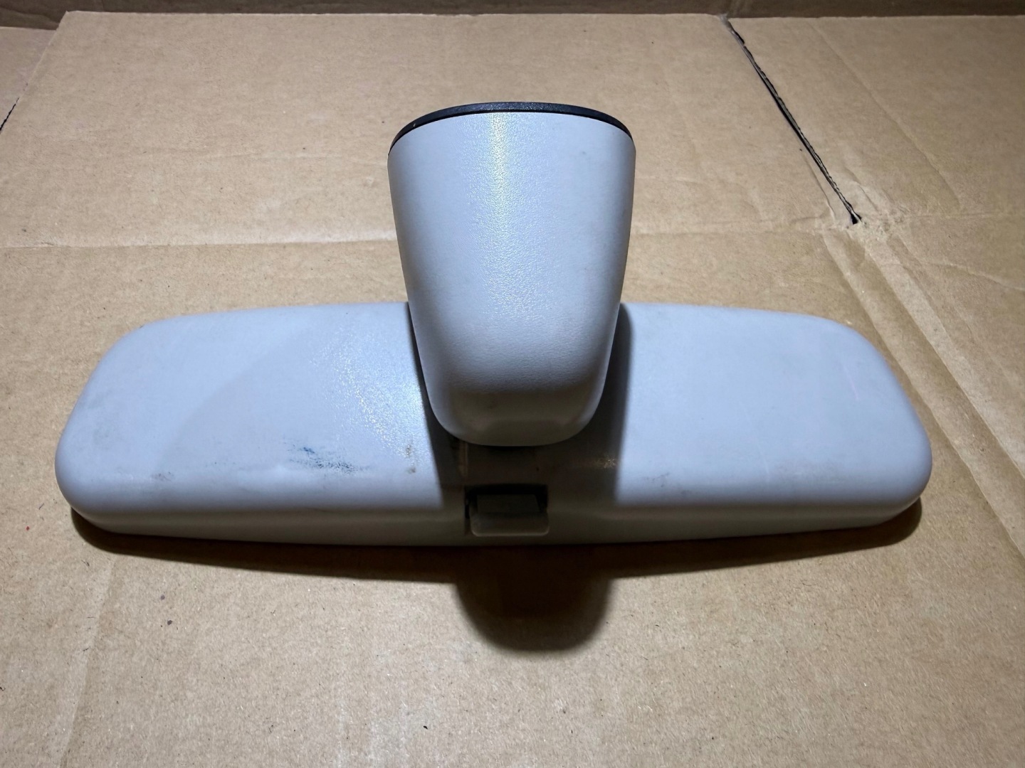 AUDI A6 C6 mirror inner reversely 4F0857593AB