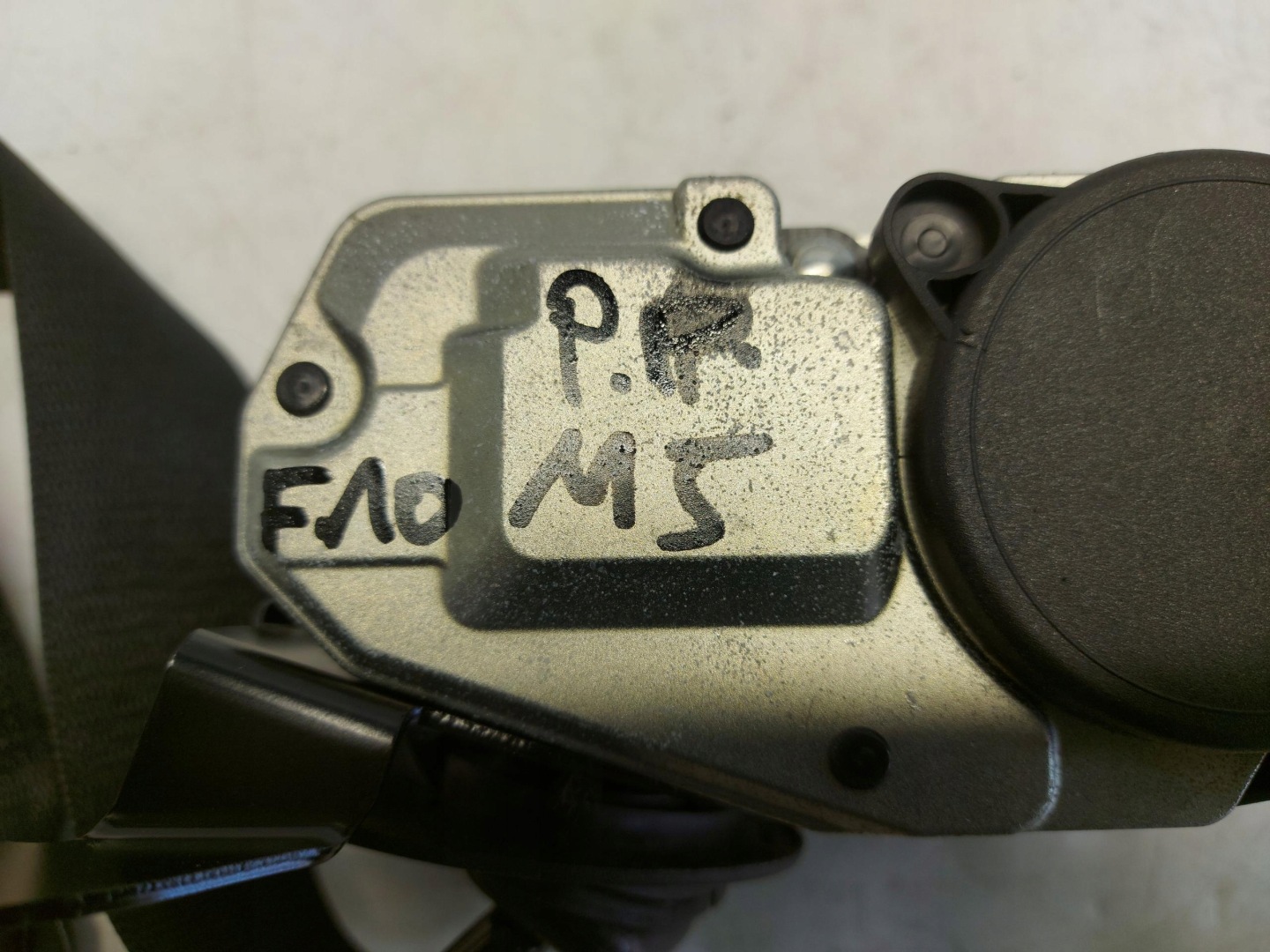 BMW F10 M5 M6, 2013 tension belt adjuster switch supports right front