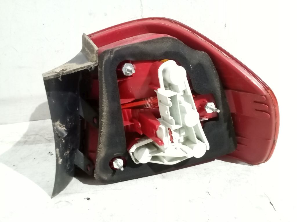 BMW 3 E90 sedan light left rear part rear
