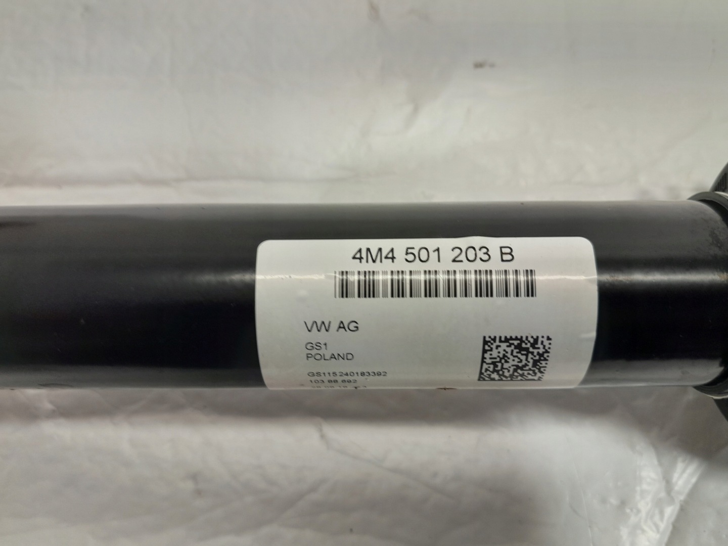 PORSCHE CAYENNE 9Y semi-axis rear part 4M4501203B