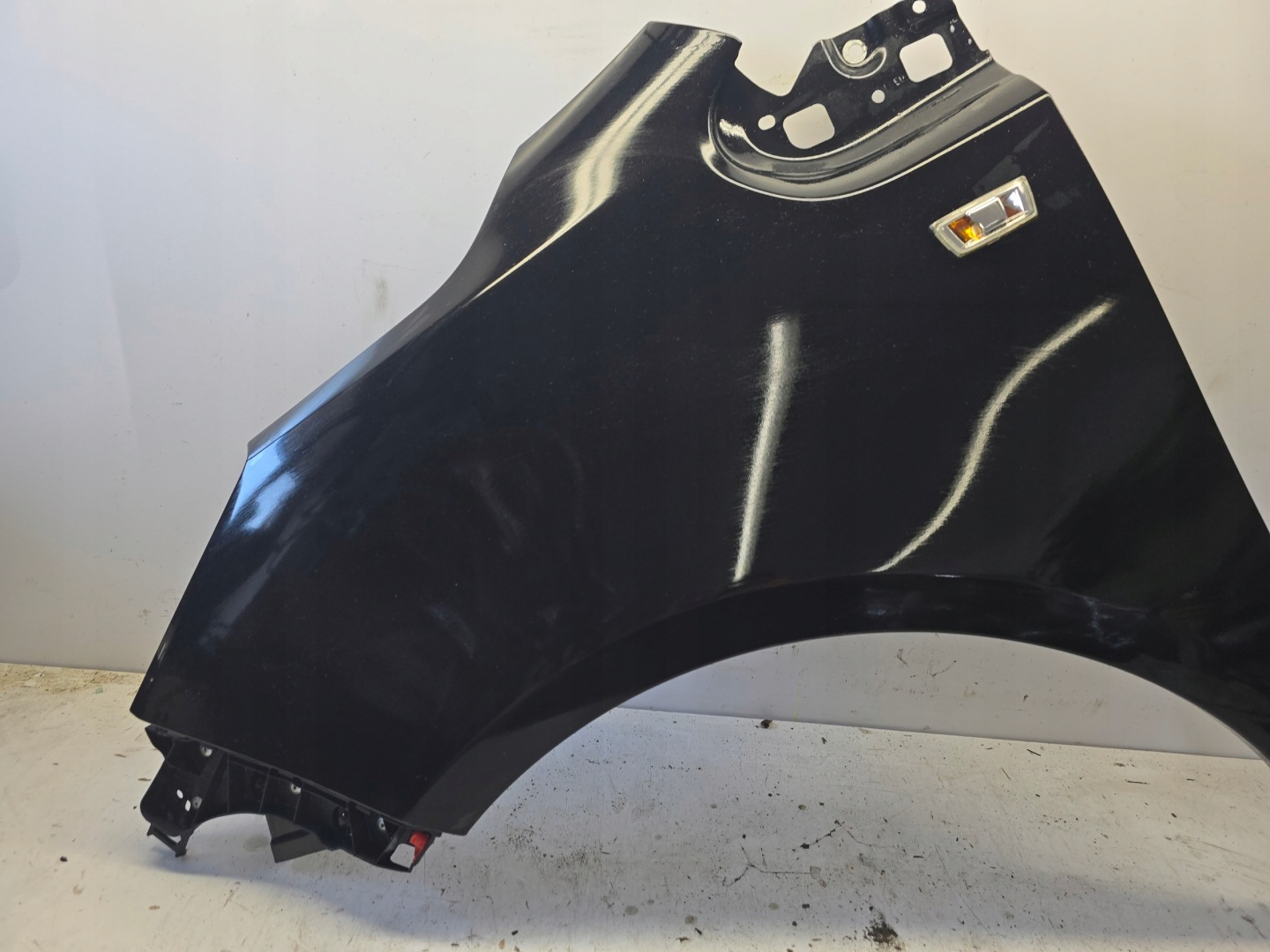 OPEL MERIVA B II 2 fender left front front Z20R RDZA OD SRODKA
