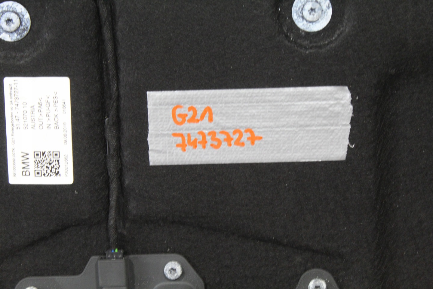 floor boot BMW 3 G20 G21 7473727