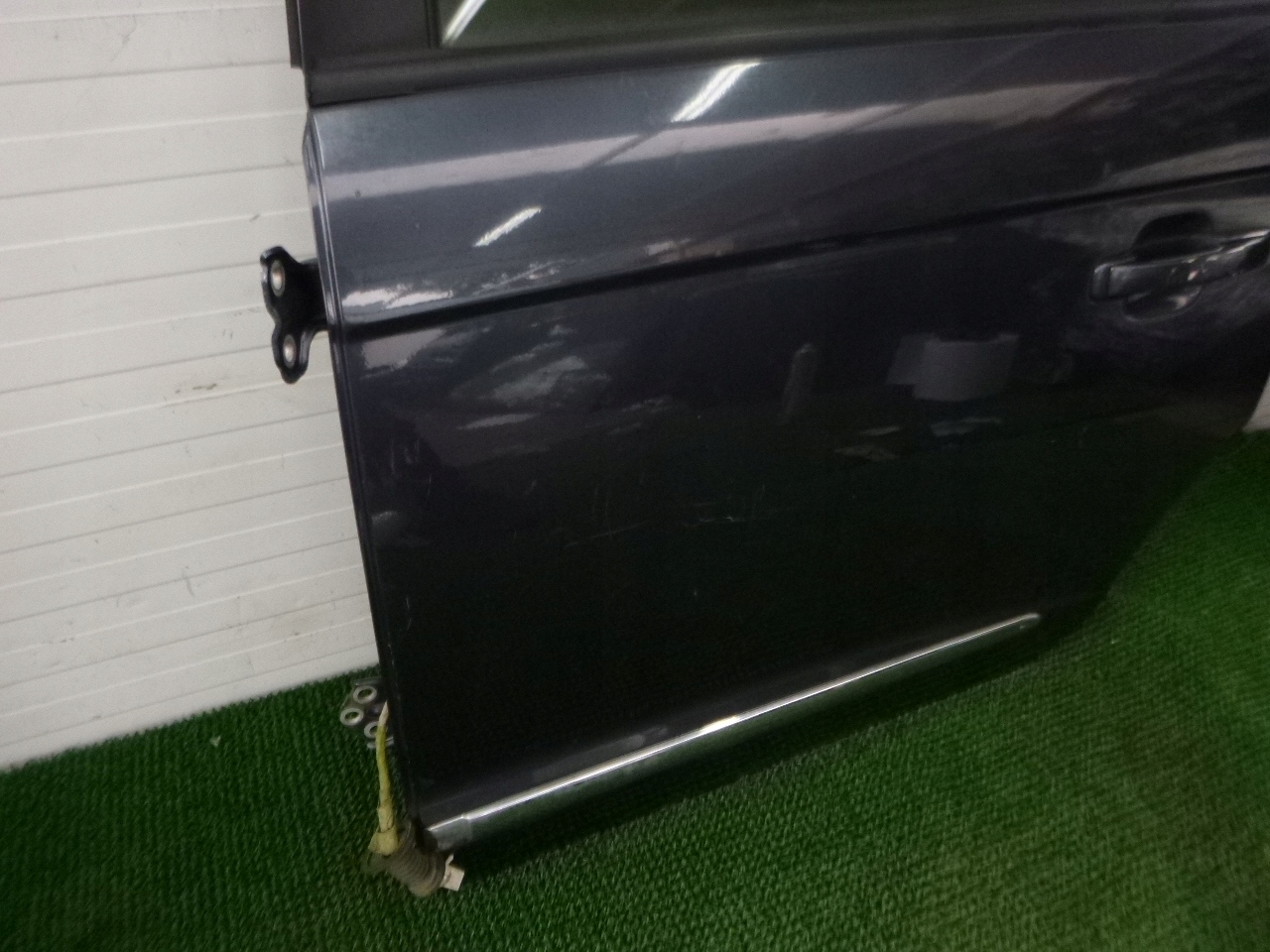 SSANGYONG RODIUS door rear. left complete rear part