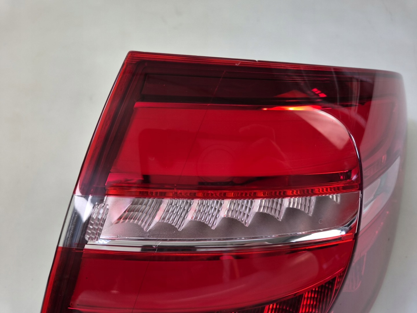 light led right rear part MERCEDES GLC X253 W253 2015-19r. rear right