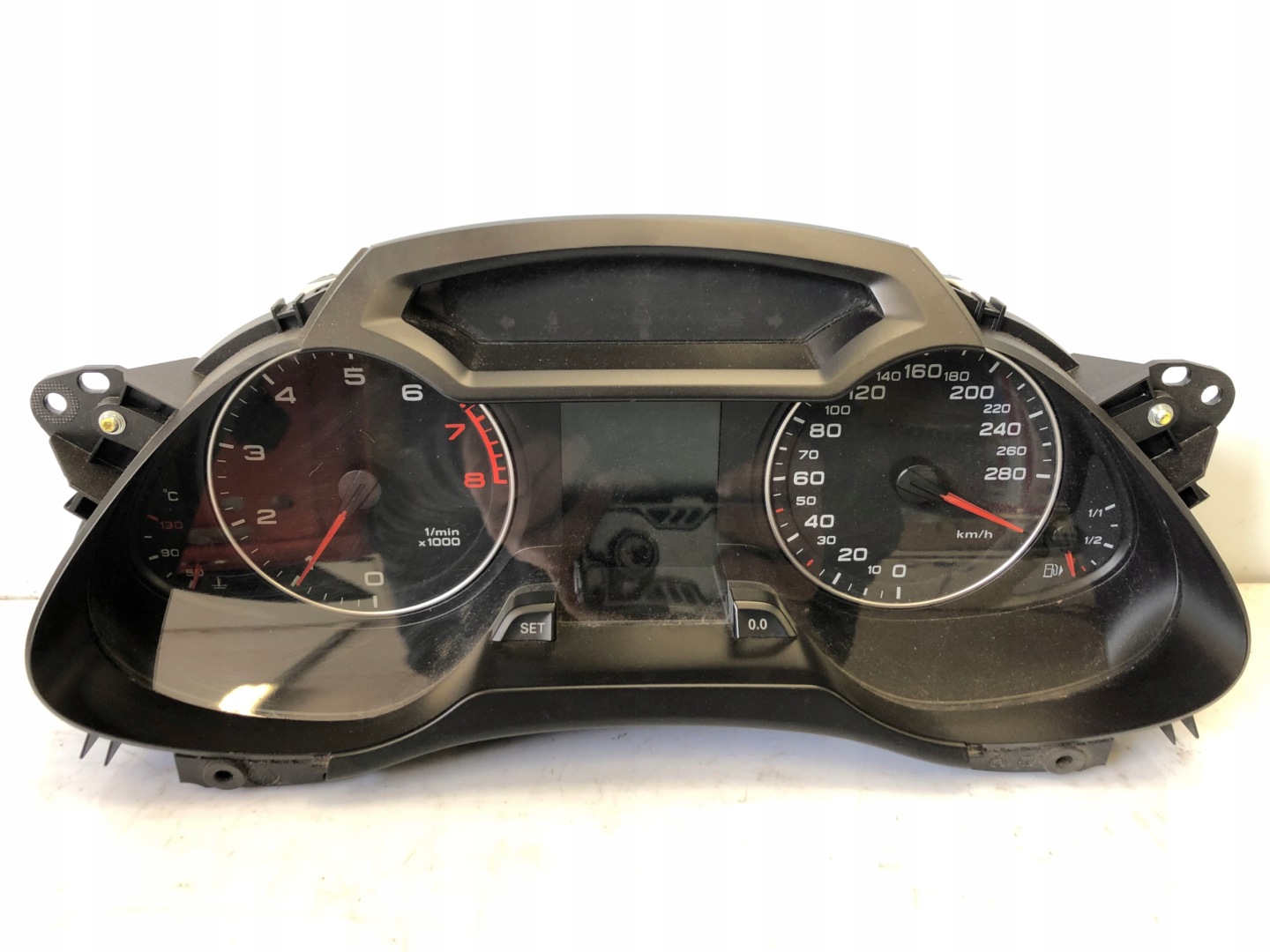 AUDI A4 B8 2.0 TFSI dials clock EUROPA