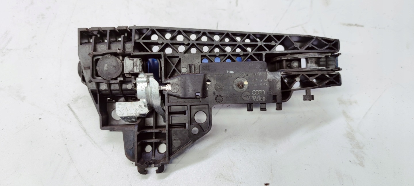 handle left AUDI A1 A4 A5 Q3 Q5 8T0837885 LX5V