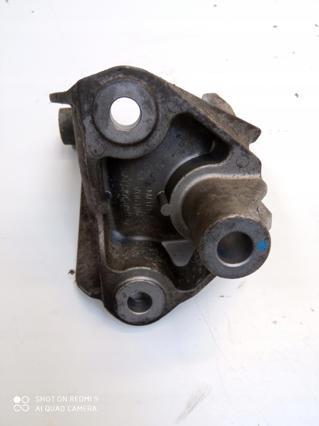 INSIGNIA A holder engine mount 13228287 4X4 2.8T