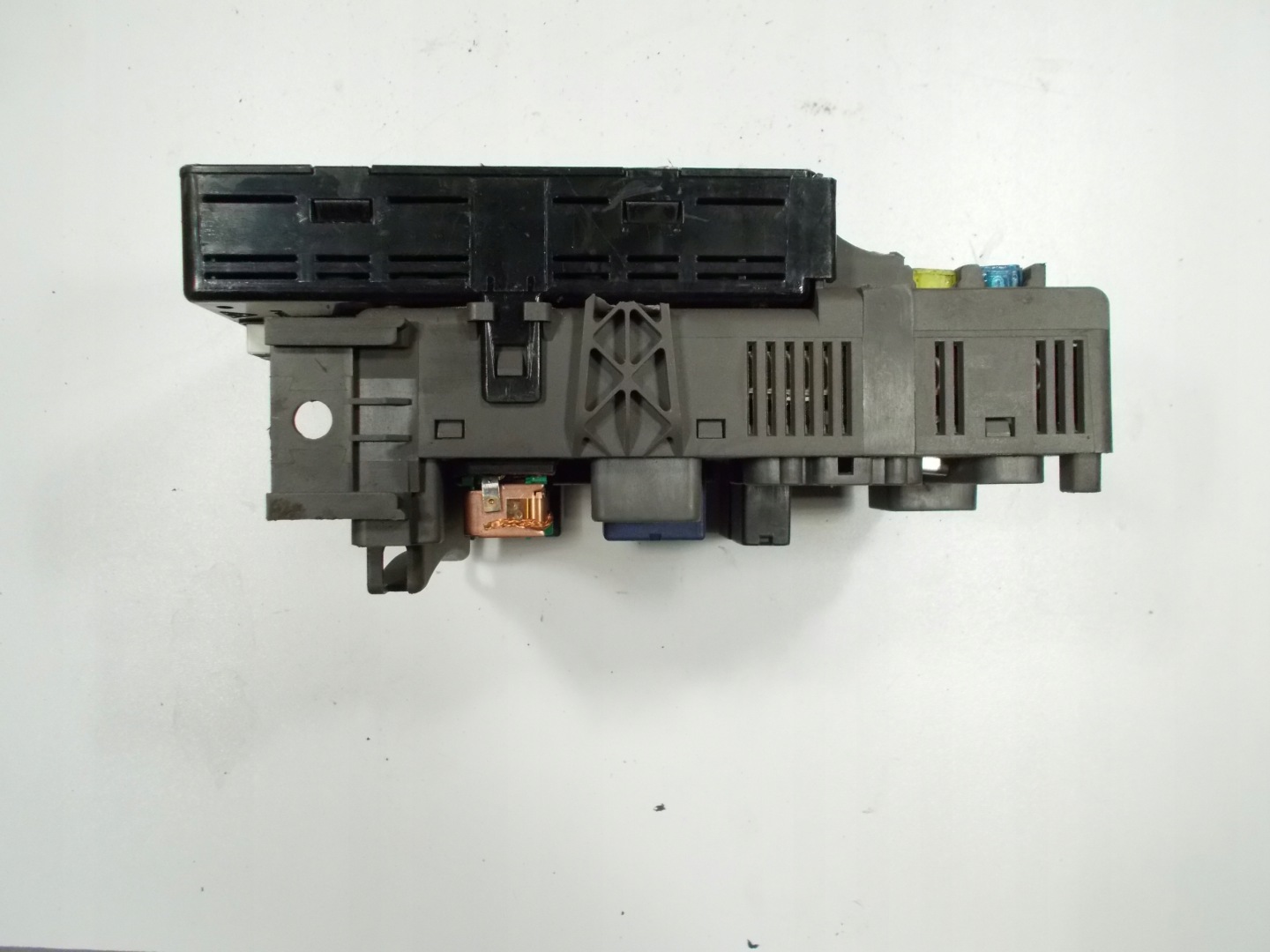 comfort control unit compartment BSI RENAULT LAGUNA II 8200148809 8200141153