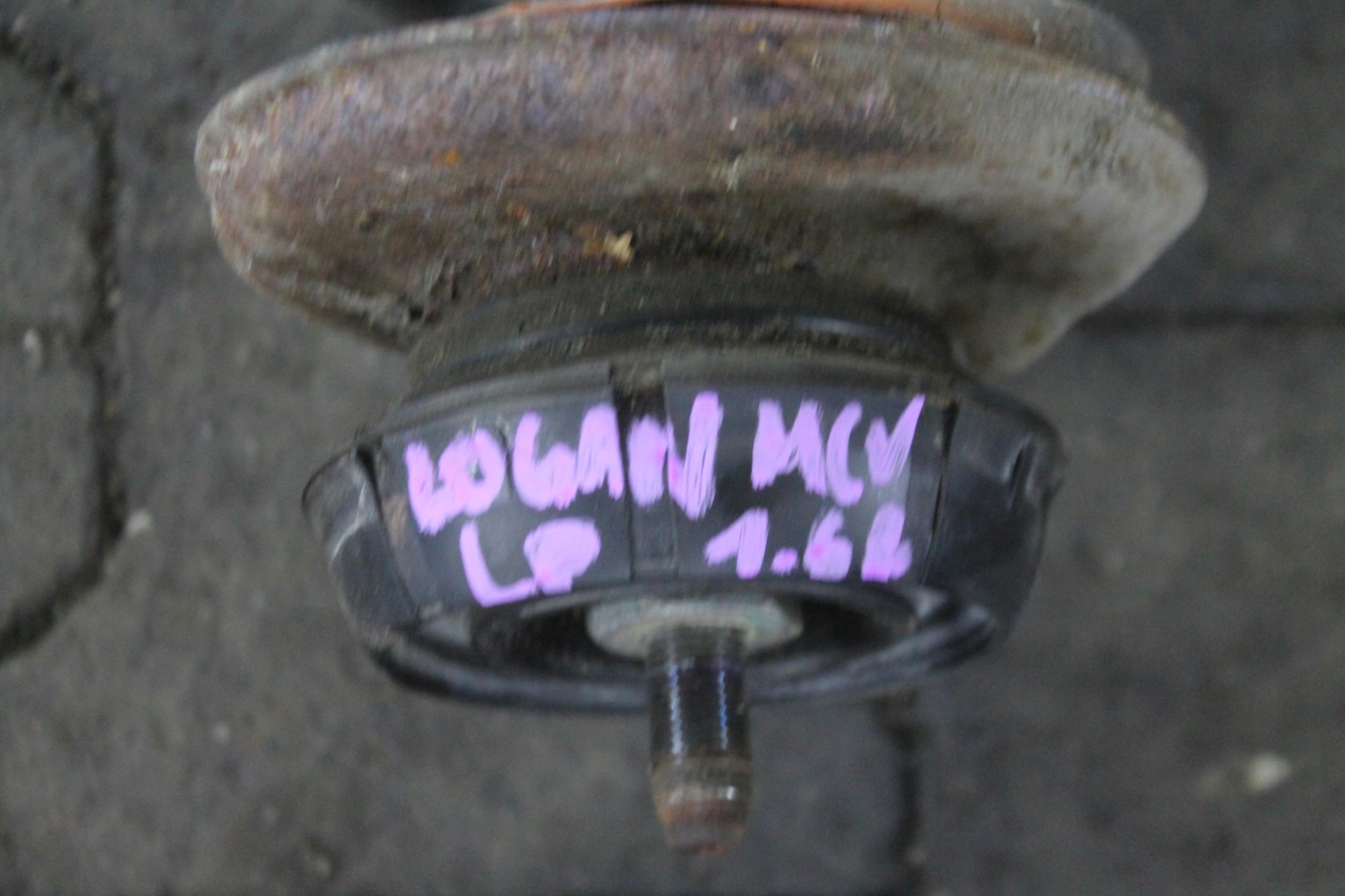 McPherson swing left front DACIA LOGAN and MCV 1.6 16V 04-12