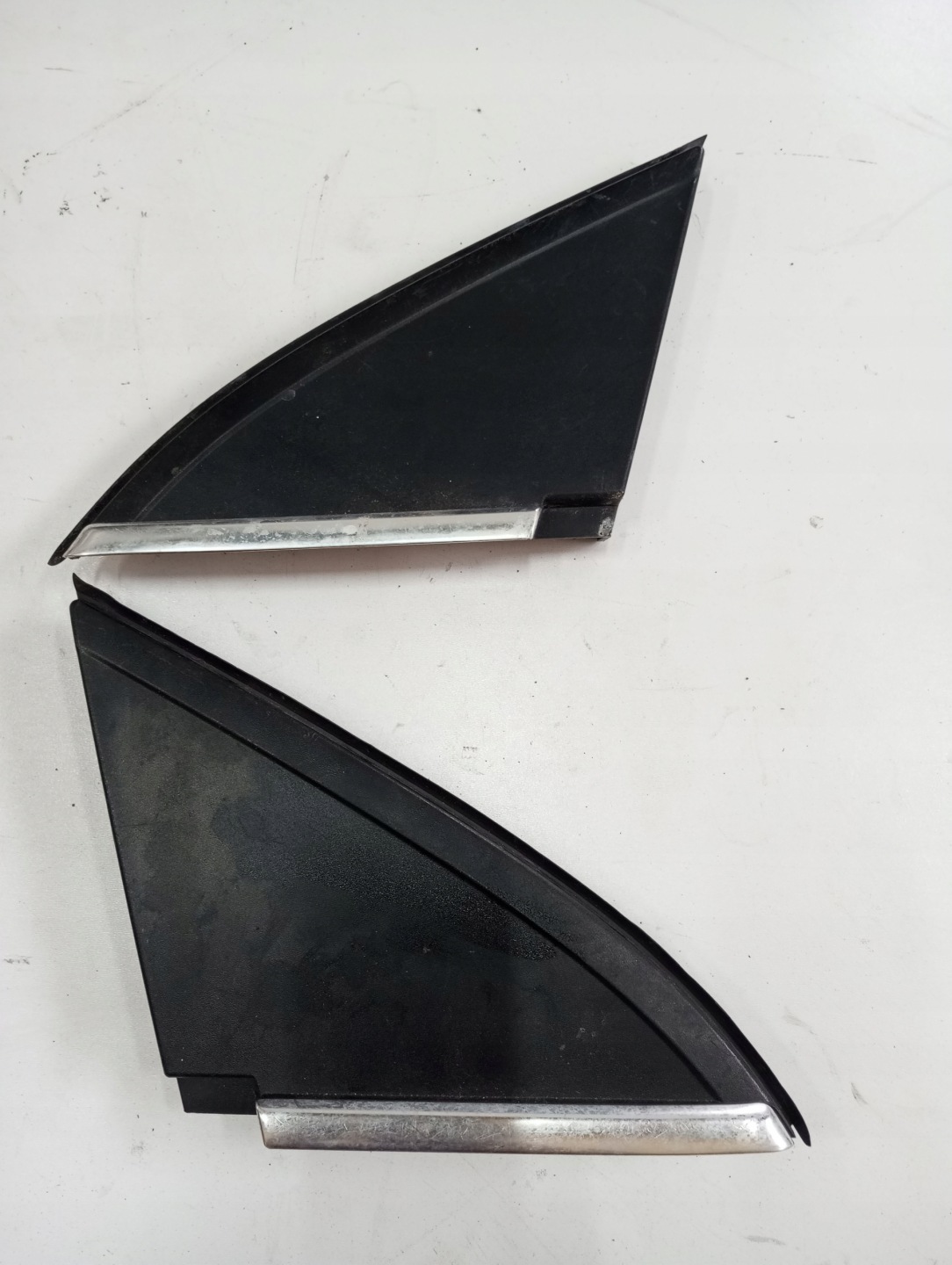 triangle aile FORD KUGA MK1 8V41-S16004 droite