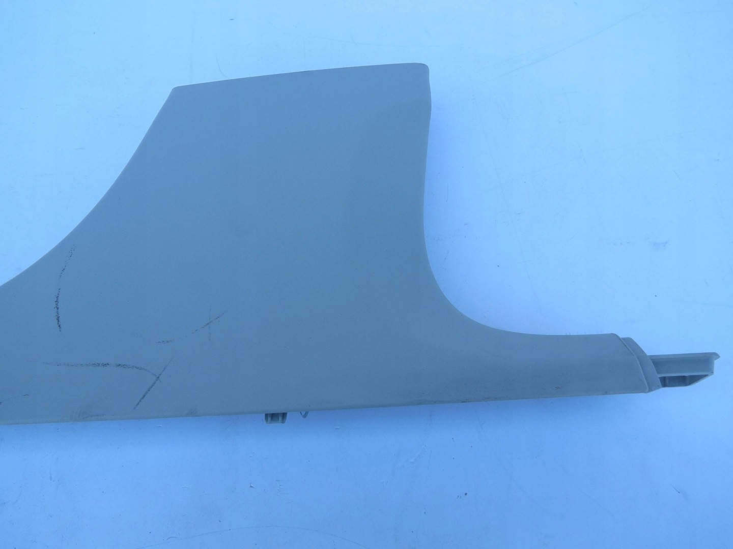 cover SLUPKA lower right VOLVO V90 39835245