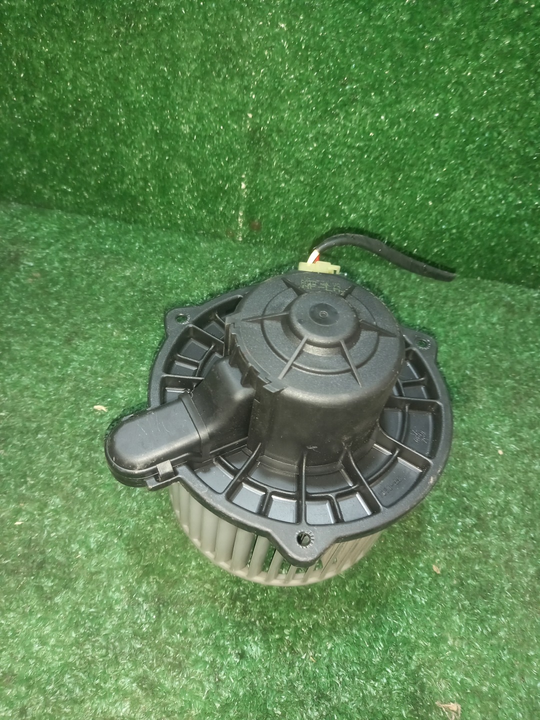 ventilátor klími HYUNDAI TUCSON F00S330024