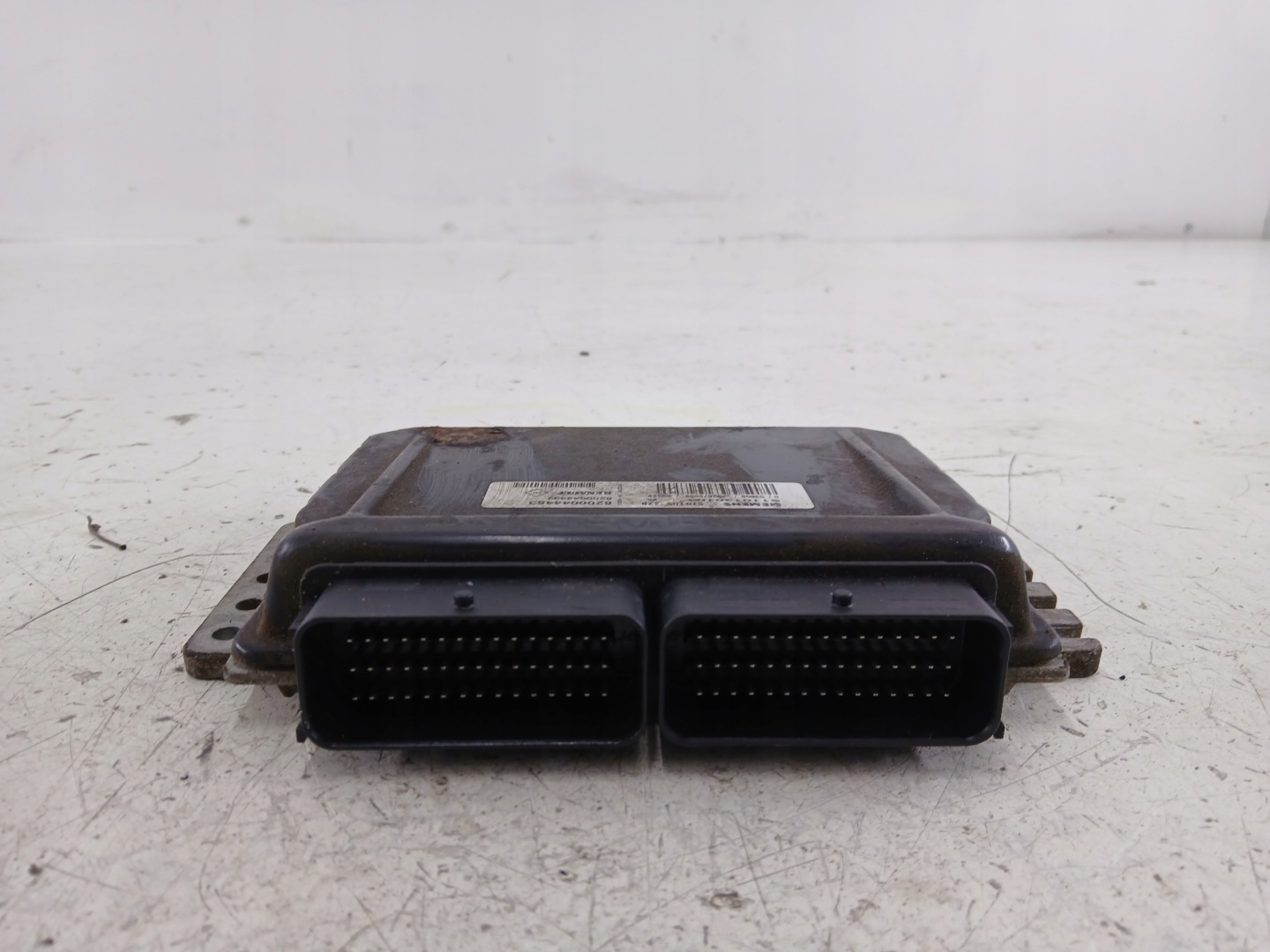 RENAULT CLIO II 1.2 unité de commande électronique uce moteur 8200044453