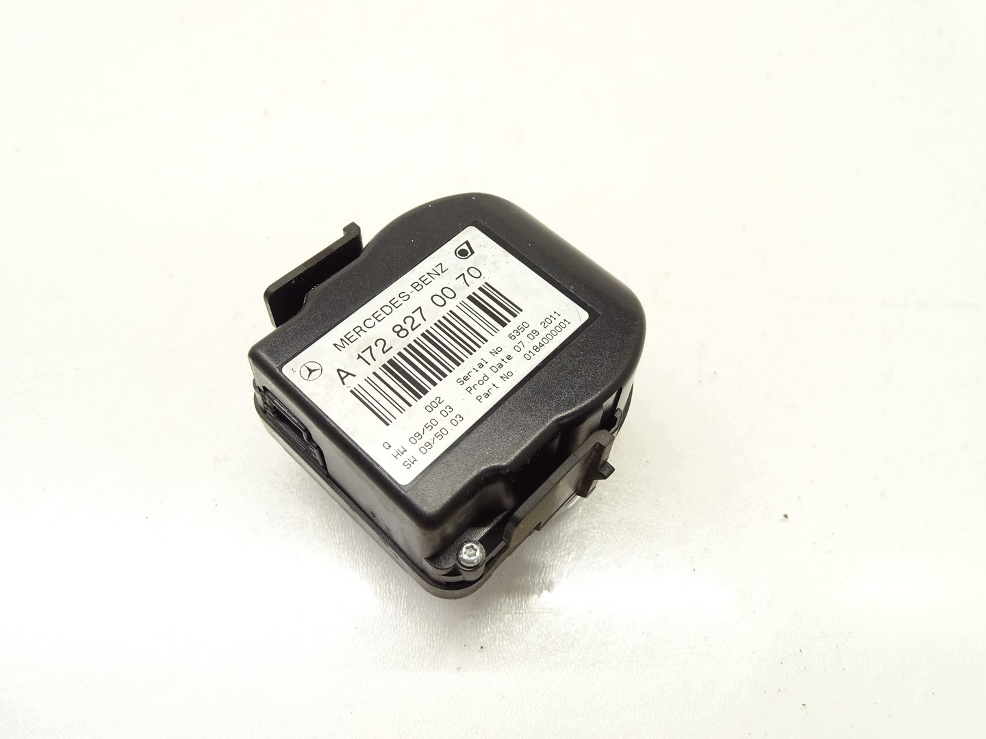 clock of the dashboard dashboard MERCEDES R172 A1728270070