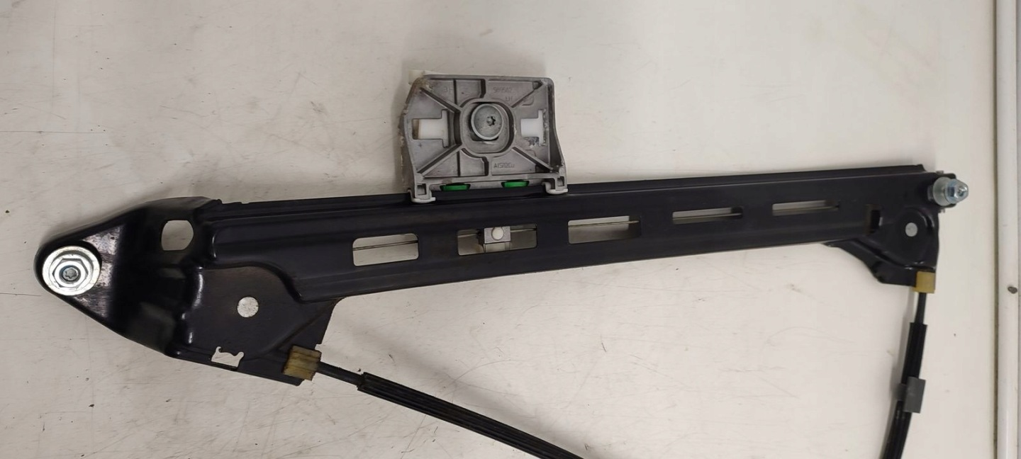 window regulator left front mechanism VW Passat CC 2,0 TDI