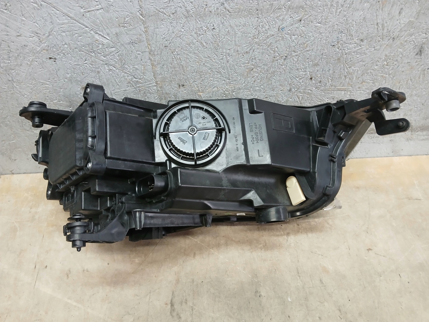 light front left VW T ROC T-ROC FULL LED 2GA941035P