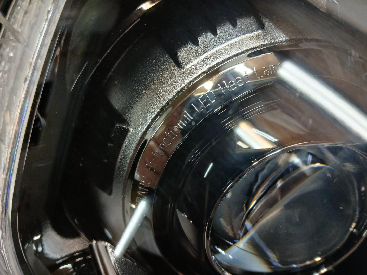 Feux phare Avant Droit SUBARU FORESTER V 5 FULL LED