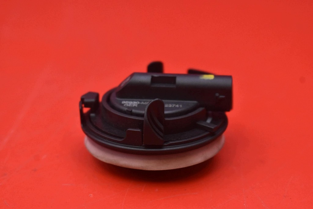 impact sensor door left front 95930-M6000 KIA CEED 3 III 18-21