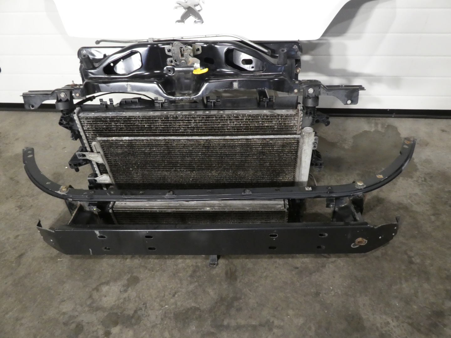 PEUGEOT BOXER 2.0 EURO 6 front BIALY bonnet KOMPLET
