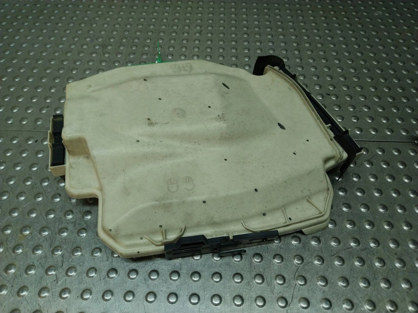 Abdeckung des Sicherungskastens 7544577 BMW 3 E91 E92 E93 3.0i 335i