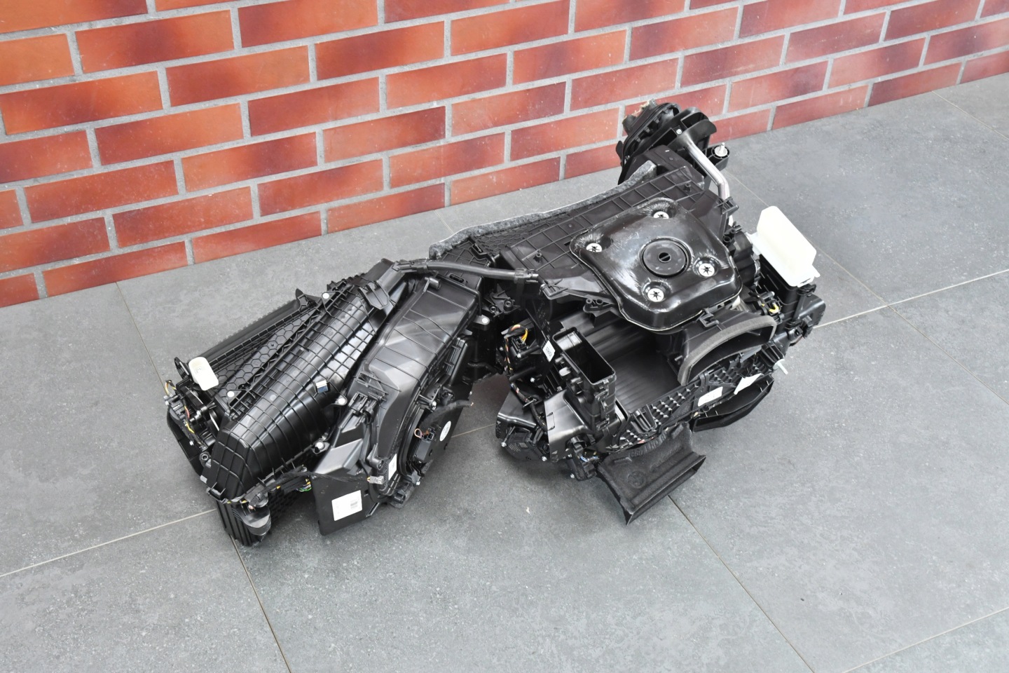 heater BMW i5 G60 G61 4170km 5A67207