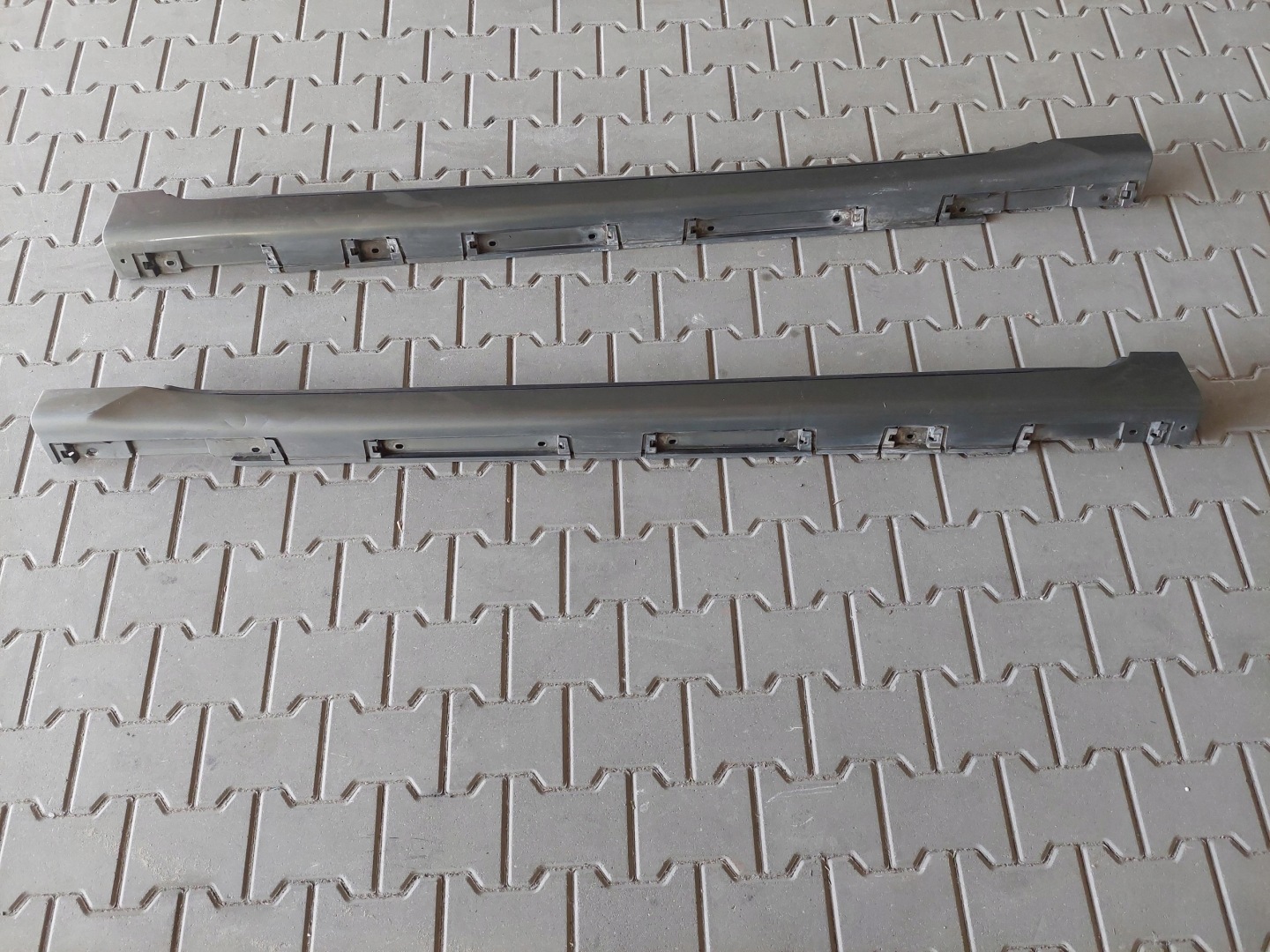 moulding threshold left right threshold left right LEXUS GS III 450H 300 6T7