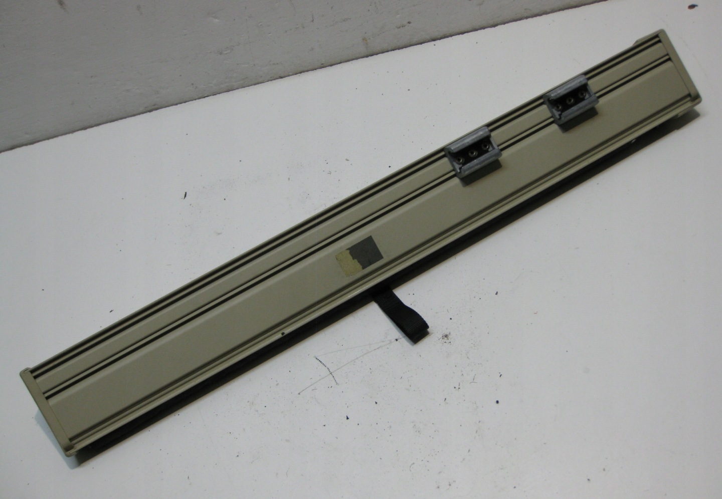 VOLVO V70 2.0 D 09R KOMBI blinds boot net right