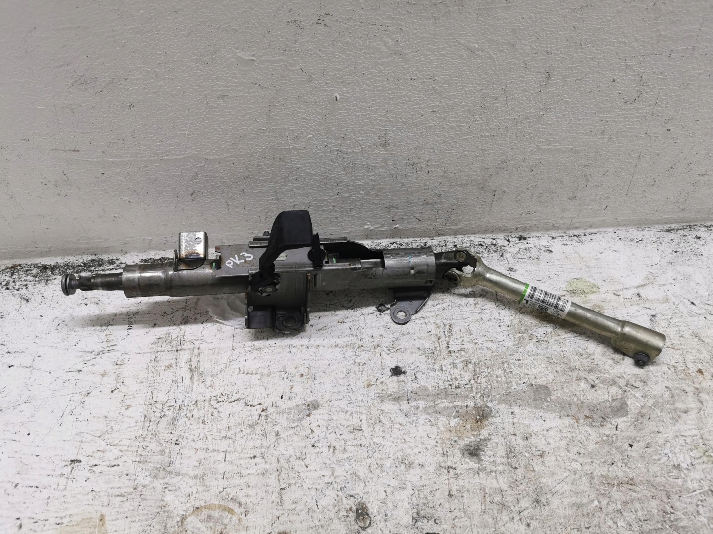 steering wheel rod RENAULT TRAFIC III 488109689R